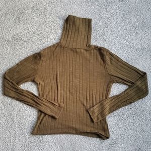 Ribbed Turtleneck